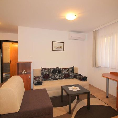 דירות Novigrad Istria Gogo 2+2 מראה חיצוני תמונה